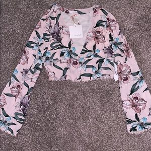 Floral long sleeve crop top